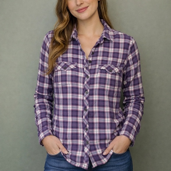 Eddie Bauer Tops - Eddie Bauer XS Classic Fit purple plaid 100% cotton flannel button-up shirt